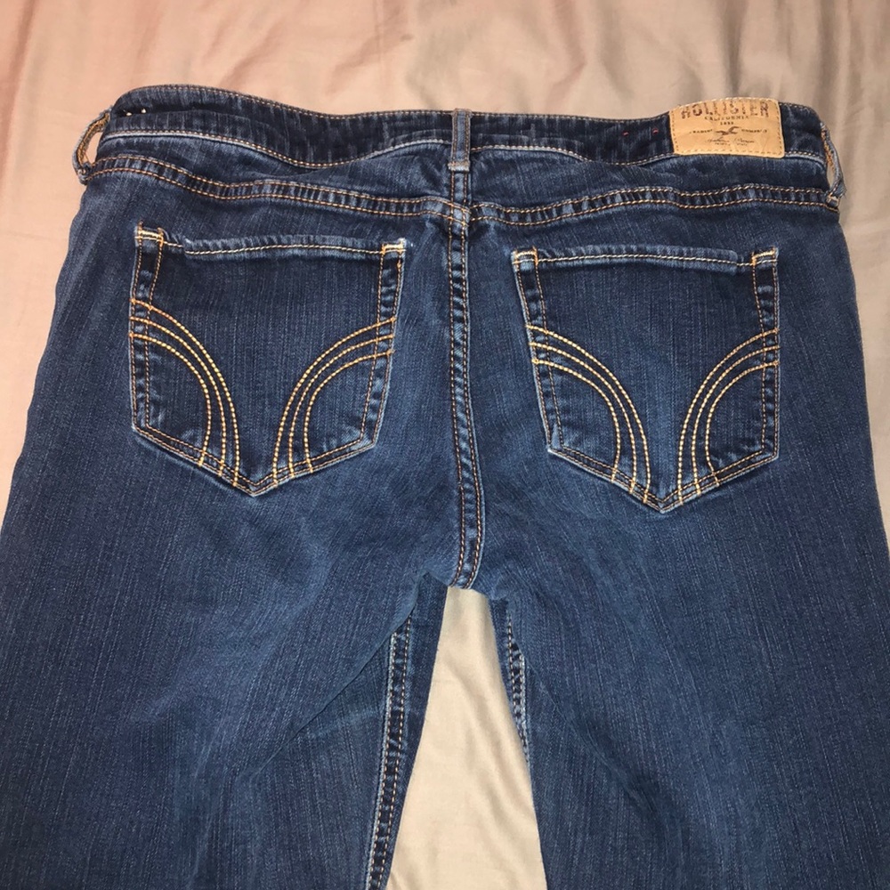 Hollister Dark Wash skinnies- Size 11R